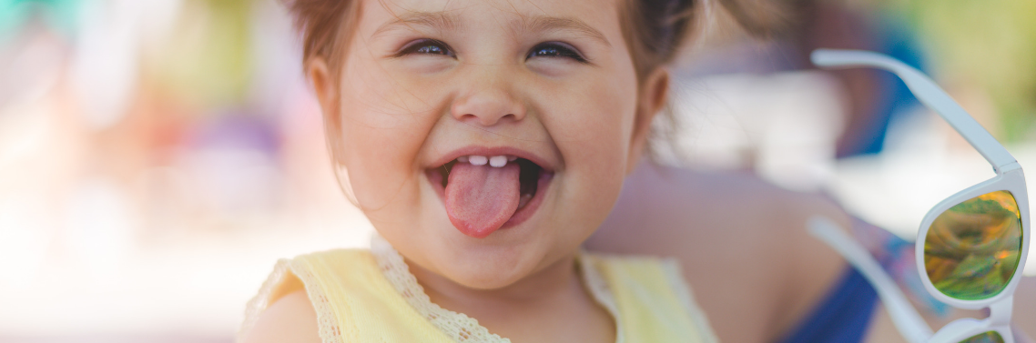 Protéger les enfants des rayons du soleil