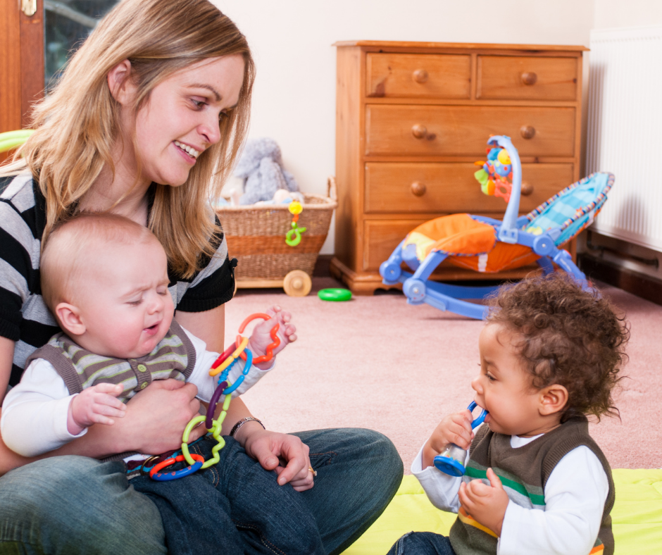 Journee Type De L Assistante Maternelle Nounou Assure