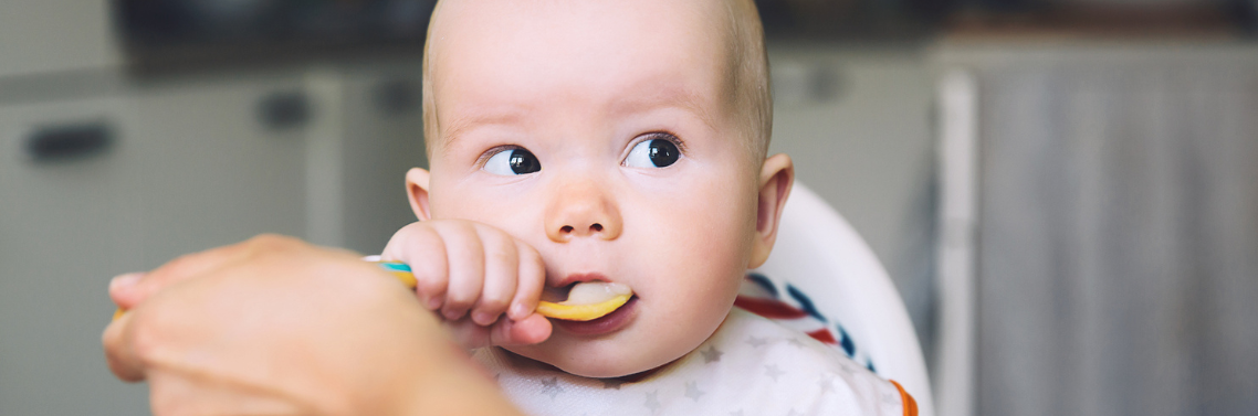Etude Nutri-bébé 2022 : quid des habitudes alimentaires de bébé